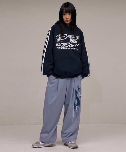 F.ILLUMINATE(フィルミネイト)の「レーシングスピリットラグランフードパーカー-ネイビー(パーカー・レディース・その他・SMALL/MEDIUM/LARGE)」の5枚目の写真
