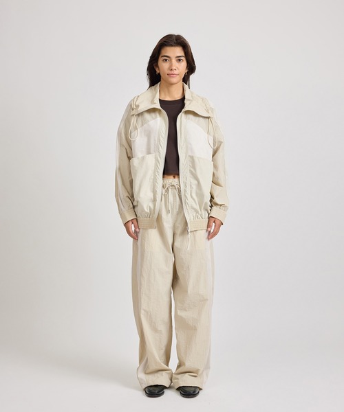 Saturdays NYC（サタデーズ ニューヨークシティ ）の「Edie Training Jacket  | WOMEN（セットアップ・レディース・キナリ/ネイビー・M/S）」の9枚目の写真