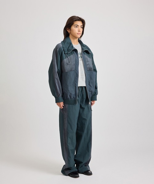 Saturdays NYC（サタデーズ ニューヨークシティ ）の「Edie Training Jacket  | WOMEN（セットアップ・レディース・キナリ/ネイビー・M/S）」の13枚目の写真