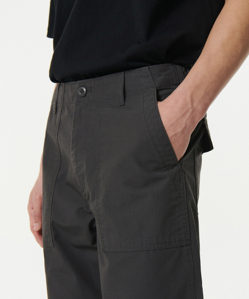 MUSINSA STANDARD（ムシンサスタンダード）の「リップストップパティグパンツ[グレー]（その他パンツ・メンズ・その他・29/30/31/33/26/27/28/40/38/42/36/34/32）」の5枚目の写真