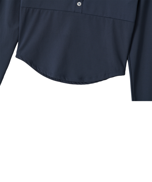 WOOALONG（ウアロン）の「Nylon Buttoned Crop T-shirt [Fabric by ITALY] - NAVY（Tシャツ/カットソー・レディース・ネイビー・SMALL/MEDIUM）」の4枚目の写真