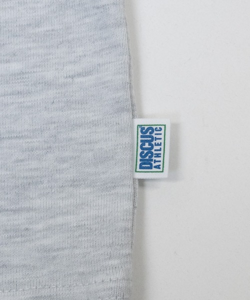 JOHN'S CLOSET（ジョンズクローゼット）の「【15】〔DISCUS/ディスカス〕USAコットンブレンド オーバルワッペン ワンポイント刺繍 ロングスリーブTシャツ（Tシャツ/カットソー・メンズ・ネイビー/ホワイト/グレー/杢グレー/ブラック・MEDIUM/LARGE）」の8枚目の写真