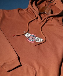 spiritoso（スピリトーゾ）の「spiritoso ウイングさがら刺繍バックプリントパーカー（パーカー）」