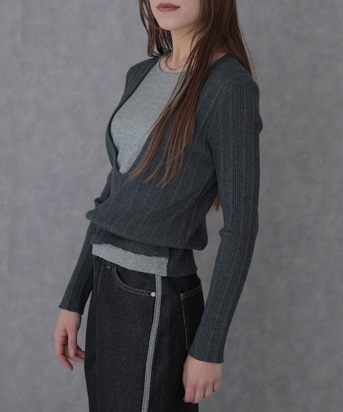 SUWDEE(スーディー)の「wool blend layered knit pullover(ニット/セーター・レディース・ダークグレー/ブラック/ブラウン・FREE)」の14枚目の写真