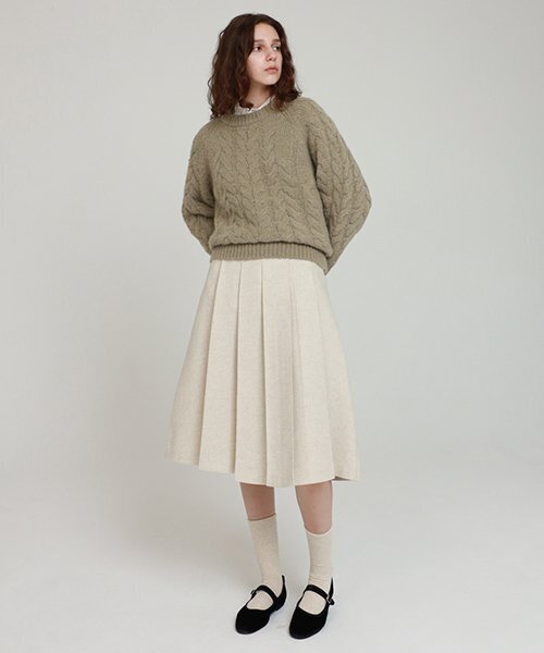 LINGSEOUL(リングソウル)の「wool pintuck skirt-ivory(スカート・レディース・その他・SMALL/MEDIUM)」の3枚目の写真