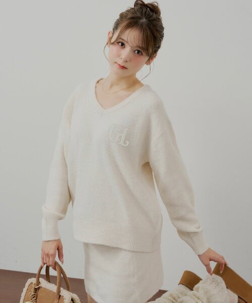 Chico（チコ）の「【セットアップ対応】胸ロゴVネックルーズニット