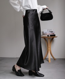 ap retro（アプレトロ）の「サテンバイアスナロースカート/ストレッチサテンスカート（スカート）」