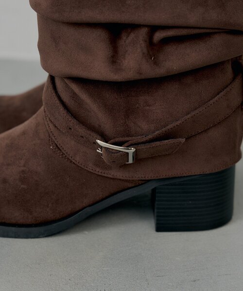 Chico（チコ）の「ミドルカバーブーツ（ブーツ・レディース・ブラウン/ベージュ/ブラック・SMALL/MEDIUM/LARGE）」の8枚目の写真