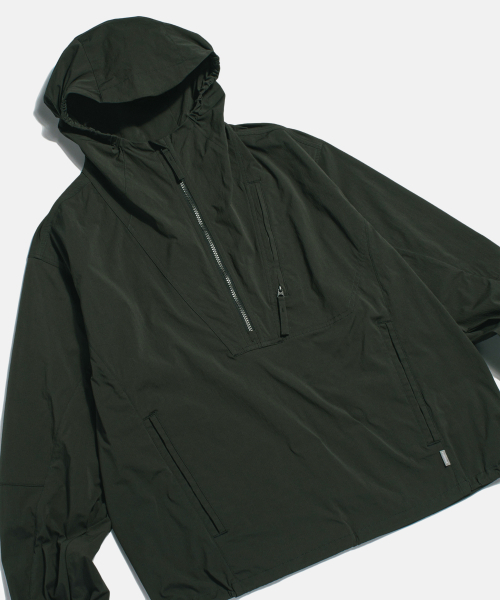 ESPIONAGE(エスピオナジ)の「PCU Level 4 Pullover Jacket Ink Black(ナイロンジャケット・レディース・その他・MEDIUM/LARGE/X-LARGE)」の5枚目の写真