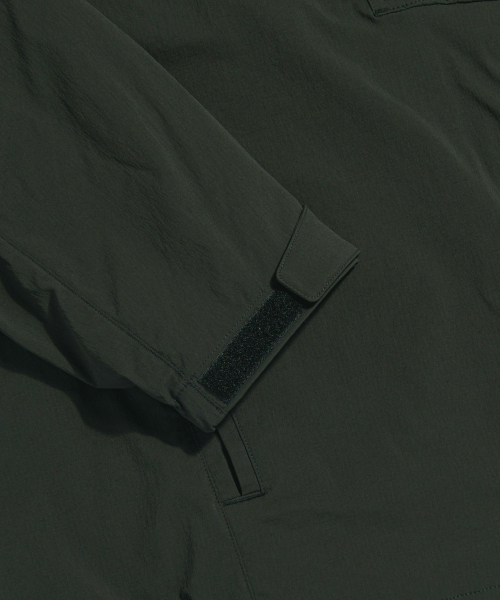 ESPIONAGE(エスピオナジ)の「PCU Level 4 Pullover Jacket Ink Black(ナイロンジャケット・レディース・その他・MEDIUM/LARGE/X-LARGE)」の8枚目の写真