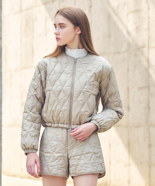 LORDLOAR(ロードロアル)の「ネオダイヤキルティングショートパンツ BEIGE(その他パンツ・レディース・その他・SMALL/MEDIUM/LARGE)」の3枚目の写真