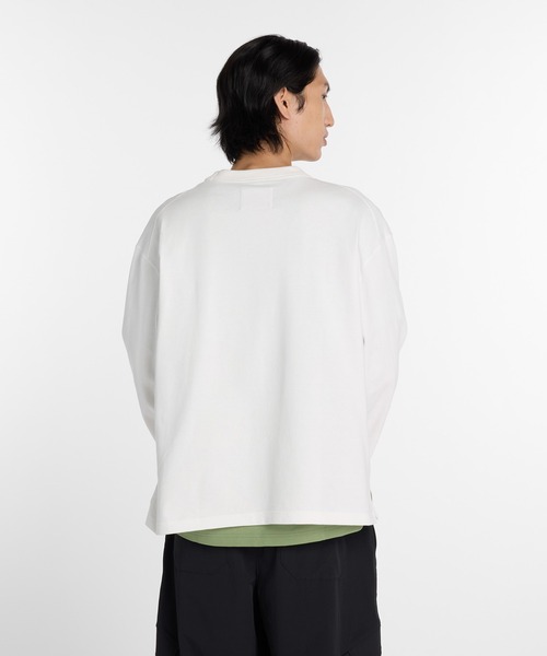 NEW BALANCE(ニューバランス)の「NB GREY プレミアム長袖(Tシャツ/カットソー・メンズ・ブラック/ホワイト・SMALL/MEDIUM/LARGE/X-LARGE/XX-LARGE)」の4枚目の写真