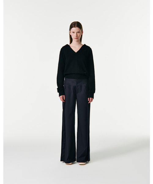 CURRENT（カレント）の「BELLA V-NECK PULLOVER KNIT [BLACK]（ニット/セーター・レディース・その他・SMALL/MEDIUM）」の2枚目の写真