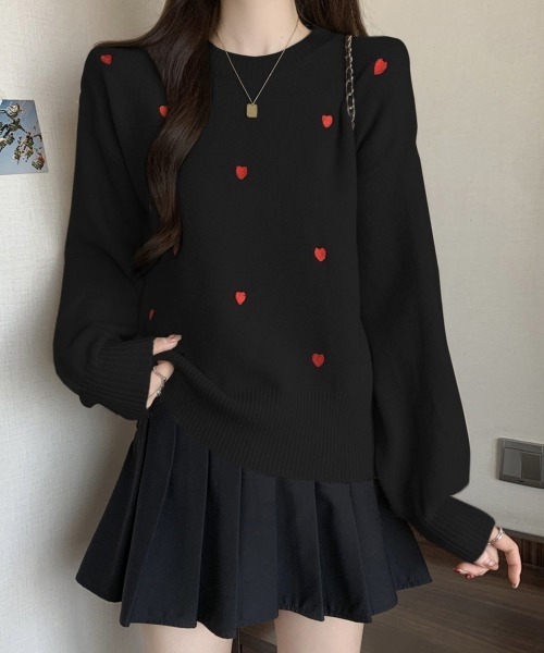 Miniministore(ミニミニストア)の「クルーネックハート柄ニットセーター韓国風(ニット/セーター・レディース・ブラウン/グレー/オフホワイト/ブラック/ベージュ/モカ・FREE)」の7枚目の写真