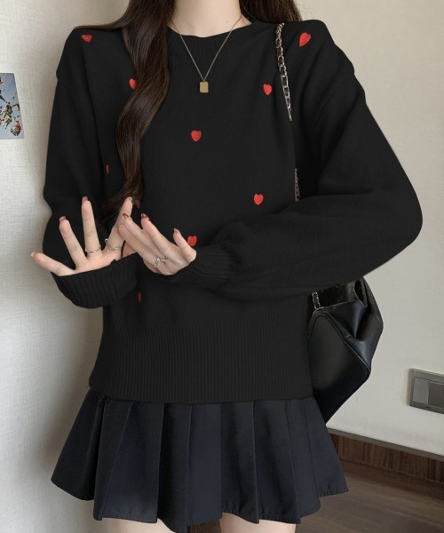 Miniministore(ミニミニストア)の「クルーネックハート柄ニットセーター韓国風(ニット/セーター・レディース・ブラウン/グレー/オフホワイト/ブラック/ベージュ/モカ・FREE)」の8枚目の写真