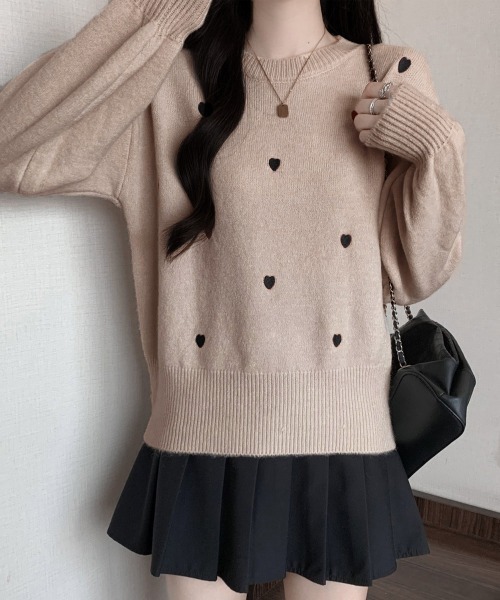 Miniministore(ミニミニストア)の「クルーネックハート柄ニットセーター韓国風(ニット/セーター・レディース・ブラウン/グレー/オフホワイト/ブラック/ベージュ/モカ・FREE)」の20枚目の写真