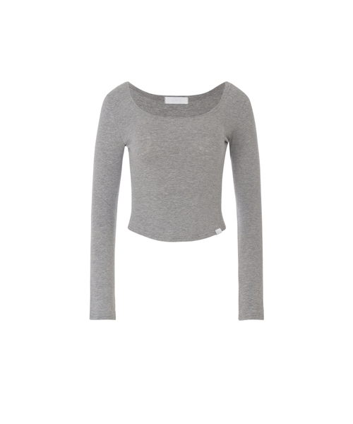 A.R.U(エイアールユー)の「U NECK LONG SLEEVE(Tシャツ/カットソー・レディース・ホワイト/アッシュグレー/ブラック/ネイビー/ブラウン/Beige/PINK・SMALL/MEDIUM)」の3枚目の写真