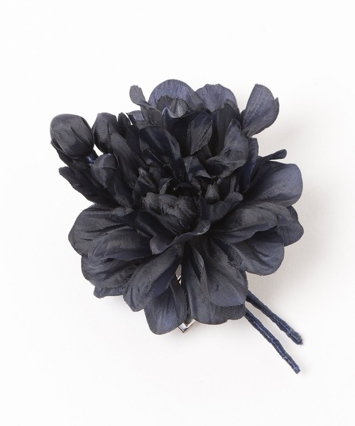 LEPSIM(レプシィム)の「【入卒式/セレモニー】フラワーコサージュ 604404(ブローチ/コサージュ・レディース・グレー/ライトベージュ/ネイビー・ONE SIZE)」の7枚目の写真
