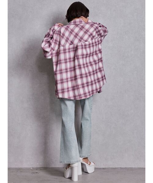 GYDA（ジェイダ）の「BACKリボンデニムロンパース（つなぎ/オールインワン・レディース・インディゴブルー/ライトブルー/オフホワイト・MEDIUM/SMALL/X-SMALL）」の22枚目の写真