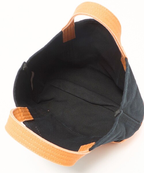 UNITED ARROWS（ユナイテッドアローズ）の「オーガニックコットン トートバッグ S（トートバッグ・メンズ・レッド/ネイビー/ケリーグリーン/オレンジ/コバルトブルー/パープル・FREE）」の17枚目の写真