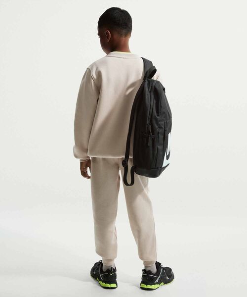 NIKE（ナイキ）の「ナイキ スポーツウェア クラブ フリース ジュニアジョガー / Nike Sportswear Club Fleece Big Kids' Joggers FD3008-236 Cream II（スウェットパンツ・キッズ・ブラウン系その他2・140/160/150/130）」の6枚目の写真