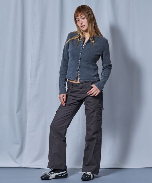 SEQUENZ(シークエンズ)の「※WEB限定 / シルバープレート / レディースフィットカーディガン /sqnz fit cardigan(Tシャツ/カットソー・レディース・ライトグレー/ネイビー/バーガンディー/ブラック・MEDIUM/SMALL)」の21枚目の写真