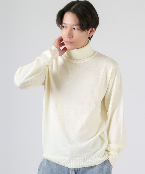 LUXSTYLE(ラグスタイル)の「カシミヤタッチタートルネックセーター(ニット/セーター・メンズ・ホワイト/ブラック/チャコールグレー・M/L/XL)」の6枚目の写真