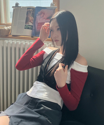 オフショルダー長袖Tシャツ(レッド)