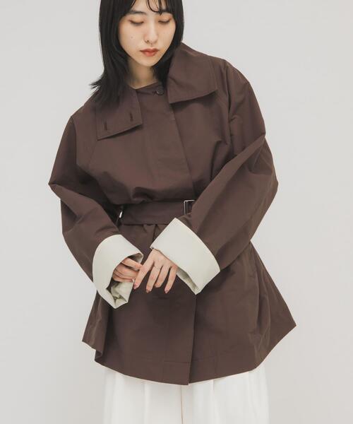KBF（ケイビーエフ）の「テントラインBIGミドルコート（その他アウター・レディース・ブラウン/ベージュ/ネイビー・ONE）」の14枚目の写真