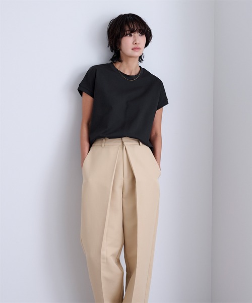 UR'S（ユアーズ）の「機能性カットソーフレンチスリーブトップス（Tシャツ/カットソー・レディース・ホワイト/チャコール/グレイッシュベージュ/ブラック・S/L/M）」の5枚目の写真