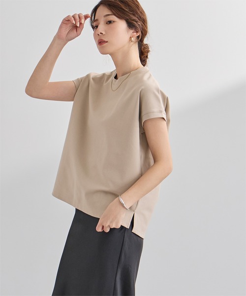 UR'S（ユアーズ）の「機能性カットソーフレンチスリーブトップス（Tシャツ/カットソー・レディース・ホワイト/チャコール/グレイッシュベージュ/ブラック・S/L/M）」の19枚目の写真