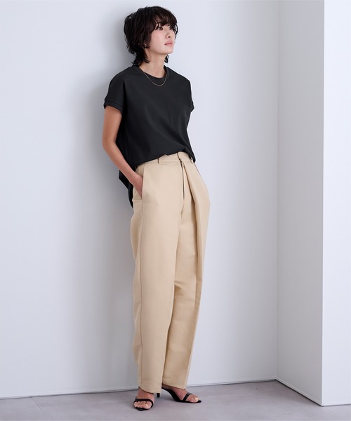 UR'S（ユアーズ）の「機能性カットソーフレンチスリーブトップス（Tシャツ/カットソー・レディース・ホワイト/チャコール/グレイッシュベージュ/ブラック・S/L/M）」の9枚目の写真