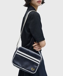 FRED PERRY(�t���b�h�y���[)��Classic Mini Shoulder Bag�^�N���V�b�N�~�j�V�����_�[�o�b�O(�V�����_�[�o�b�O)