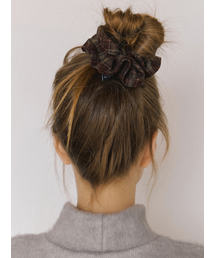 KINDABABY（カインダベイビー）の「vintage check plaid scrunch - wine brown（シュシュ）」