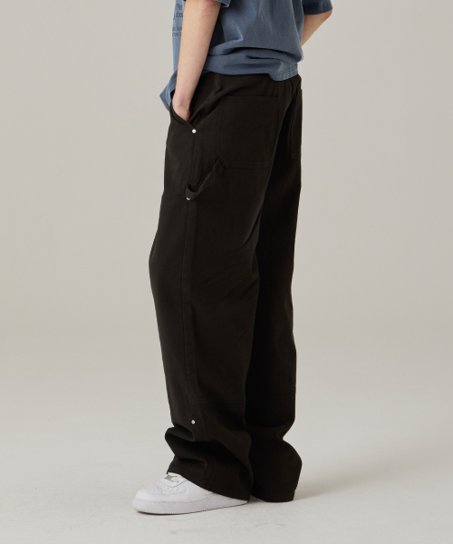 URBANAGE（アーバンエイジ）の「コットンカーペンターワイドパンツチャコール（その他パンツ・レディース・その他・SMALL/MEDIUM/LARGE/X-LARGE）」の4枚目の写真