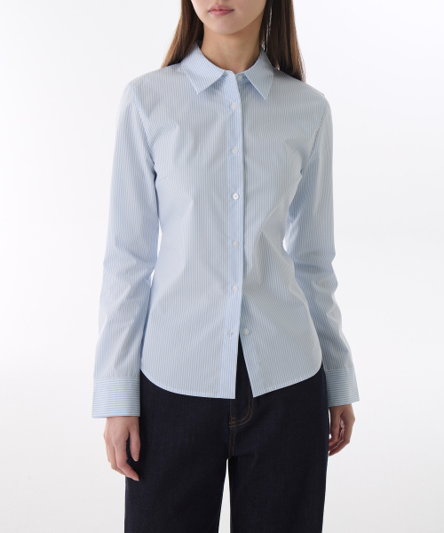 MUSINSA STANDARD WOMAN（ムシンサスタンダードウーマン）の「ウィメンズストライプスリムフィットシャツ[スカイブルー]（シャツ/ブラウス・レディース・その他・SMALL/MEDIUM/LARGE/X-SMALL）」の7枚目の写真
