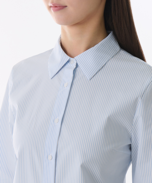 MUSINSA STANDARD WOMAN（ムシンサスタンダードウーマン）の「ウィメンズストライプスリムフィットシャツ[スカイブルー]（シャツ/ブラウス・レディース・その他・SMALL/MEDIUM/LARGE/X-SMALL）」の5枚目の写真
