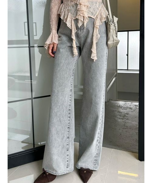 SNIDEL（スナイデル）の「ストレートデニム（デニムパンツ・レディース・グレー/ライトブルー/インディゴブルー・0/1）」の12枚目の写真