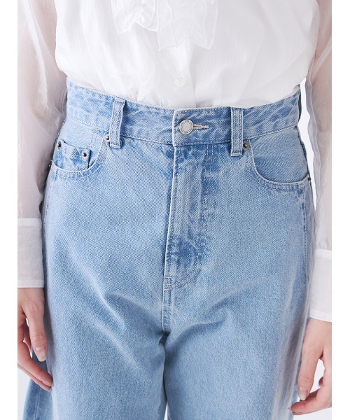 SNIDEL（スナイデル）の「ストレートデニム（デニムパンツ・レディース・グレー/ライトブルー/インディゴブルー・0/1）」の18枚目の写真