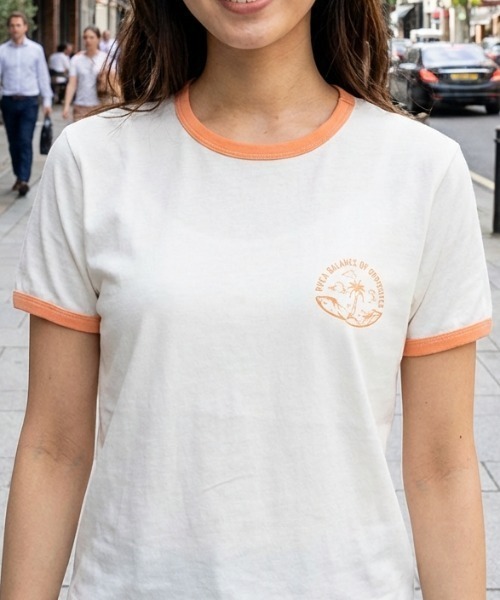 RVCA(ルーカ)の「【RVCA/ルーカ】【ROSE MACHADO】 ENCINITAS SS/コラボ 半袖 リンガーパイピングTシャツ(Tシャツ/カットソー・レディース・ホワイト・SMALL)」の1枚目の写真
