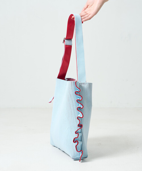 FREAK'S STORE(フリークスストア)の「<新色追加>限定展開 配色ニットフリルワンショルダーバッグ(ショルダーバッグ・レディース・サックスブルー/ブラック/ピンク/グレー・ONE SIZE)」の21枚目の写真