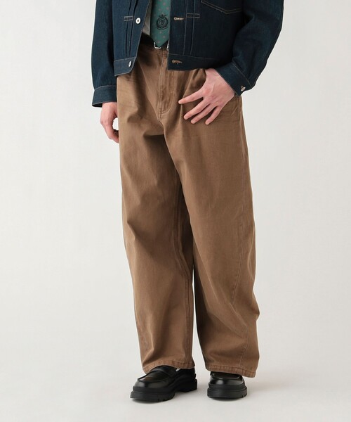 BEAMS HEART（ビームスハート）の「カラー カーブ バギー デニム（デニムパンツ・メンズ・チャコールグレー/ライトブラウン・SMALL/MEDIUM/LARGE）」の9枚目の写真