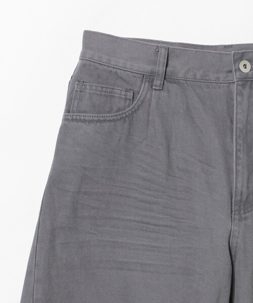 BEAMS HEART（ビームスハート）の「カラー カーブ バギー デニム（デニムパンツ・メンズ・チャコールグレー/ライトブラウン・SMALL/MEDIUM/LARGE）」の21枚目の写真