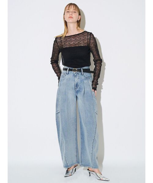 ELENDEEK（エレンディーク）の「エンブロイダリースキンカットソー（Tシャツ/カットソー・レディース・ブラック/オフホワイト・FREE）」の21枚目の写真