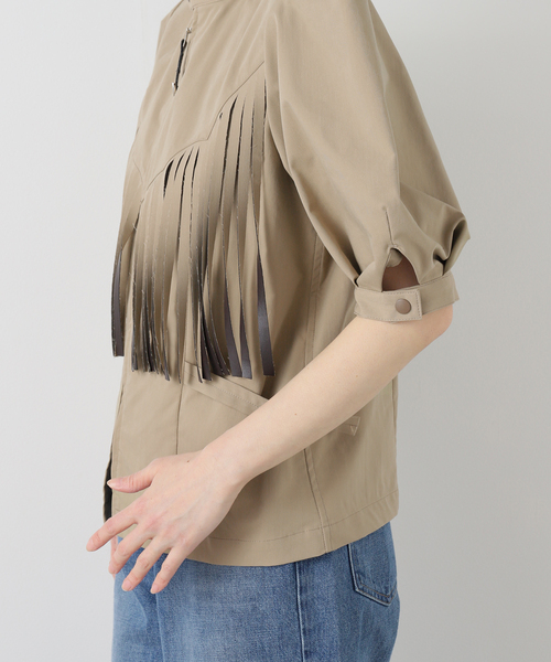 TOGA PULLA（トーガ　プルラ）の「TOGA PULLA TWILL FRINGE BLOUSE TP261-FJ226：ブラウス（シャツ/ブラウス・レディース・ベージュ・38）」の9枚目の写真