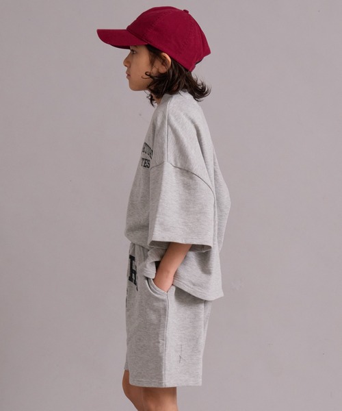 PAIRMANON STREET（ペアマノンストリート）の「裏毛 ロゴプリント セットアップ 半袖 ショートパンツ【PAIRMANON STREET】（セットアップ・キッズ・グレー/ブラック/カーキ・100/110/120/130/140/150/160/90）」の8枚目の写真