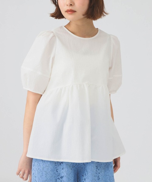 Ray BEAMS(レイビームス)の「ランタンスリーブ ギャザー ブラウス 26SS 通勤 通学 パフスリーブ オンオフ対応 フレア ペプラムシルエット ドット 洗える(シャツ/ブラウス・レディース・ホワイト/ライトブルー/ブラック/その他・ONE SIZE)」の7枚目の写真