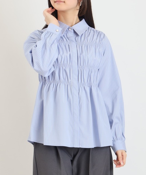 TRUDEA（トルディア）の「シャーリングシャツ(ストライプ・無地)（シャツ/ブラウス・レディース・アイボリー/サックスブルー/その他・MEDIUM）」の2枚目の写真