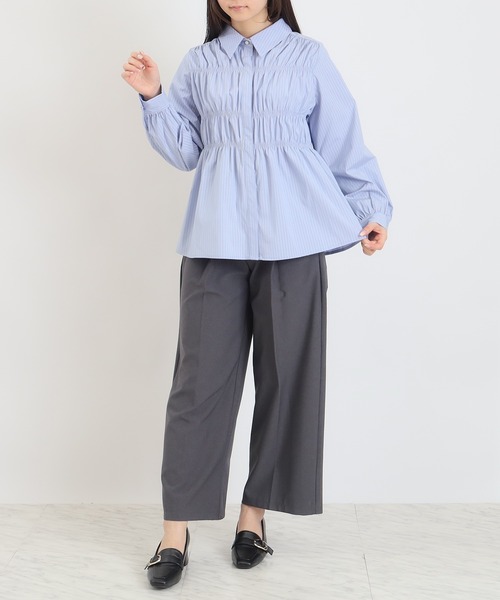 TRUDEA（トルディア）の「シャーリングシャツ(ストライプ・無地)（シャツ/ブラウス・レディース・アイボリー/サックスブルー/その他・MEDIUM）」の12枚目の写真