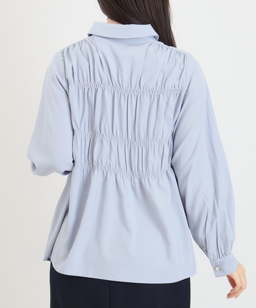 TRUDEA（トルディア）の「シャーリングシャツ(ストライプ・無地)（シャツ/ブラウス・レディース・アイボリー/サックスブルー/その他・MEDIUM）」の14枚目の写真